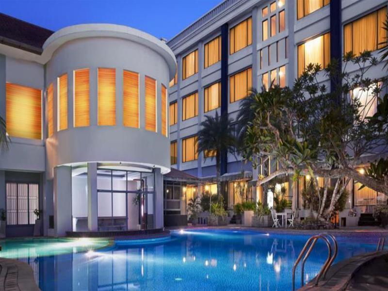 Rattan Inn Hotel Banjarmasin  Exterior foto